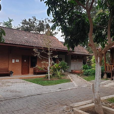 Anugrah Borobudur Magelang Exterior foto